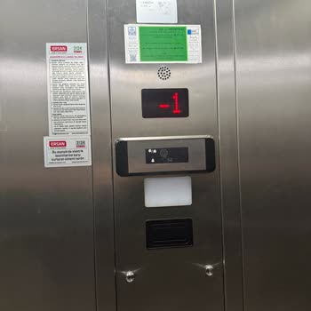 Asansörlerdeki Gürültü ve Güvenlik Sorunları