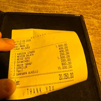 Biz Bize Meyhane Restaurant | Antalya Şampanya İçmeden 20.500 TL Faturaya Zorlandım