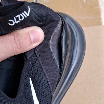 Nike Ayakkabısındaki Topuk Açılma Ve Yan Yırtılma Sorunu İade Talebi