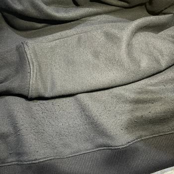 Kısa Sürede Deforme Olan Sweatshirt Ve Şirketin Cevapsızlığı