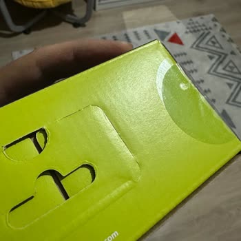 Açılmış Ve Çizikli Philips Tıraş Makinesi İçin Değişim Talebi