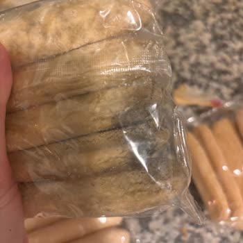 Küflü Kedi Dili Ürünü Satışı: Kim Market Ve Pesotti Hakkında Şikayet