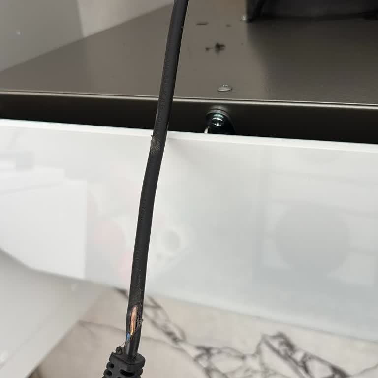 Samsung Yetkili Servisinin Hatalı Davlumbaz Kurulumu Ürün Arızasına Neden Oldu