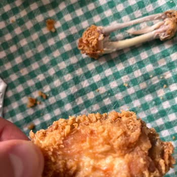 Yemeksepeti Üzerinden Popeyes Siparişinde Kıl Bulunması Ve Hijyen Şikayeti