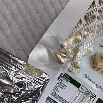 Ambalaj Hatası: Nestle Baklava Çikolatasının İç Folyosu Açık