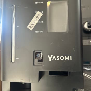 Garanti Sürecinde Çizik Ve Ücretli Kargo İle Geri Gelen Akıllı Mama Kabı Değişim Talebi