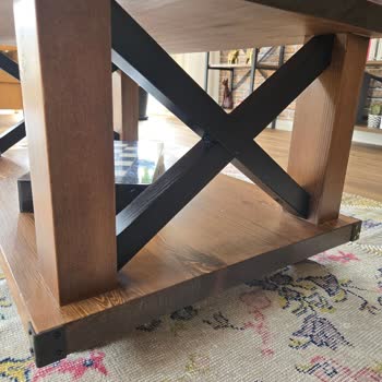 Erzurum’da Geyik Mobilya’dan Aldığım Orta Sehpa Yanıltıcı Ve Hatalı Ürün