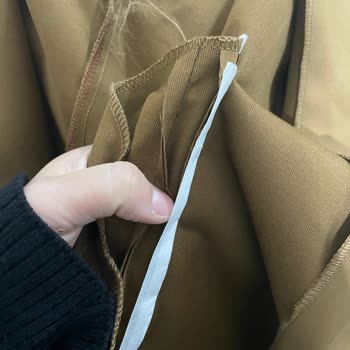 Teslimat Gecikmesi Ve Yanlış Renk Ve Beden Gönderimi Ve Sosyal Medyada Engellenme