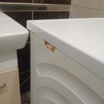 Siemens Çamaşır Makinesinde Tekrarlayan Paslanma Sorunu Ve Garantili Çözüm Talebi