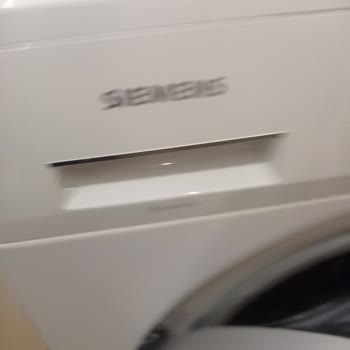 Siemens Çamaşır Makinesinde Tekrarlayan Paslanma Sorunu Ve Garantili Çözüm Talebi