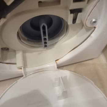 Siemens Çamaşır Makinesinde Tekrarlayan Paslanma Sorunu Ve Garantili Çözüm Talebi