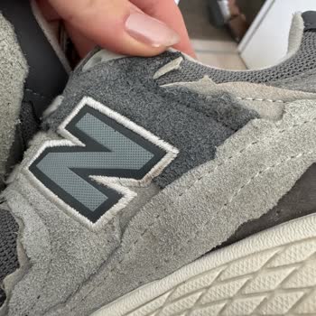 Crispy Sneakers'ta Yanlış Boy, Kusurlu Ürün Ve İade Gecikmesi