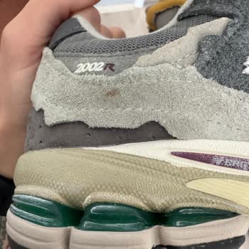 Crispy Sneakers'ta Yanlış Boy, Kusurlu Ürün Ve İade Gecikmesi