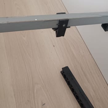 Karyola Hızla Kırıldı, Servis Yanıtı Gelmedi