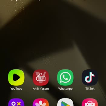 5G Hattım Aktif Olmuyor Ve Müşteri Hizmetlerinden Çözüm Bekliyorum