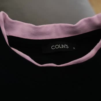 Yıkama Sonrası Renk Atması Yaşayan Siyah Tişört Değişim Talebi