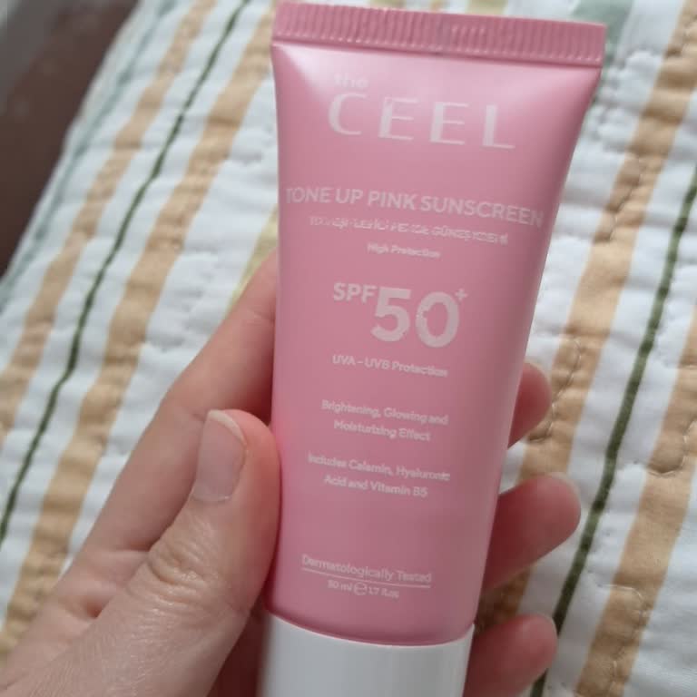 Yoğun Nane Kokusu Ve Beyaz Kalıntısıyla Kullanılamayan Ceel Tone Up Güneş Kremi