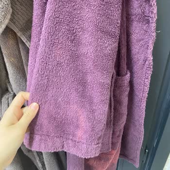 Özdilek Bornoz Setinde Renk Solması Ve Sorumluluk Reddi