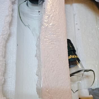 Kırık Şişeler Ve Cevapsız Müşteri Desteği