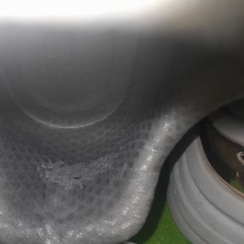 Skechers Ayakkabısının İç Tabanı 5 Ayda Yırtıldı, İnceleme Reddi Ve Değişim İle Ücret İadesi Talebi