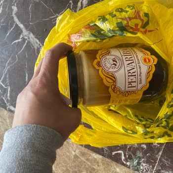 Şok Market’ten Alınan Siirt Pervari Süzme Çiçek Balında Köpüklenme Ve Kötü Tat Sorunu