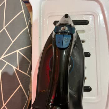 Arzum Buharlı Ütü Su Sızıntısı Garantili Tamir Sonrası Da Giderilemiyor