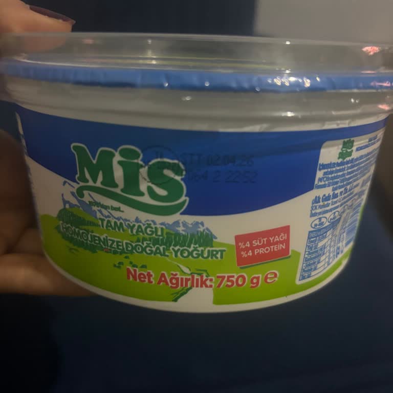 Son Kullanma Tarihi Geçmiş Yoğurt Ve Eksik Sipariş Şikayeti