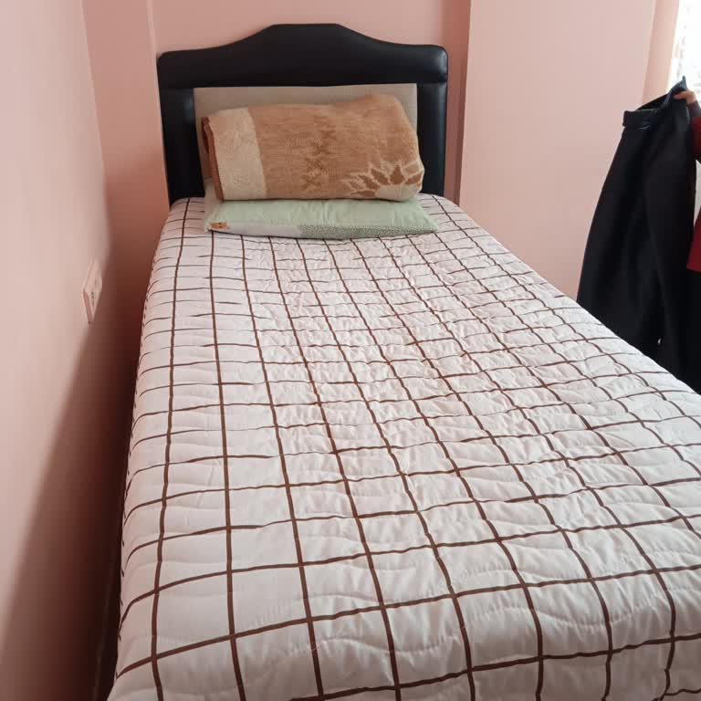 Yanlış Model Gönderimi Ve Yastık Kılıflarının Eksikliği