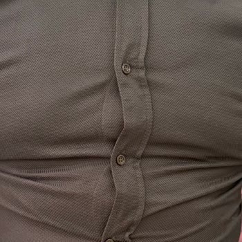 Satışta Yanıltıcı Yıkama Bilgisi Nedeniyle Gömleklerde Çekme Ve İade Talebi
