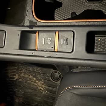 Sunroof Drenajı Tıkalı, Tavan Su Sızıntısı Tekrarlandı Ve Değişim İstendi