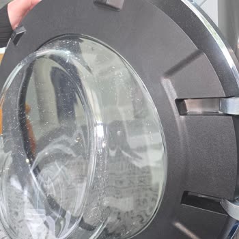 Arçelik Çamaşır Makinesinin Kirli Çıkarma Sorunu Ve İade Talebi