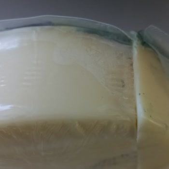 Küflü Kaşar Peynirinde İade Reddi Ve Personelin Umursamaz Tutumu