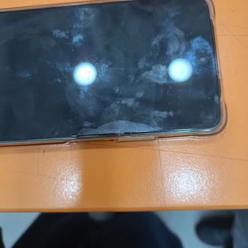 IP65 Sertifikalı Telefonun Kırılan Ekranı İçin 5.759 TL Ücret Talebi Ve Yanıltıcı Bilgilendirme