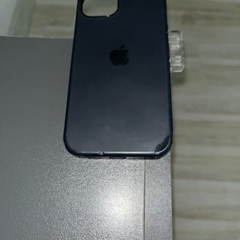 Garanti Kapsamındaki Magsafe Kılıfının Kısa Sürede Aşınması Ve Servisin Çözüm Sunmaması