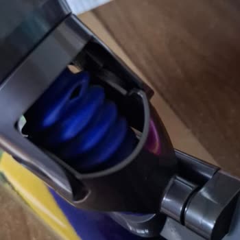 Dyson V15 Lazer Başlığında Yırtılma Garanti Kapsamına Alınmadı