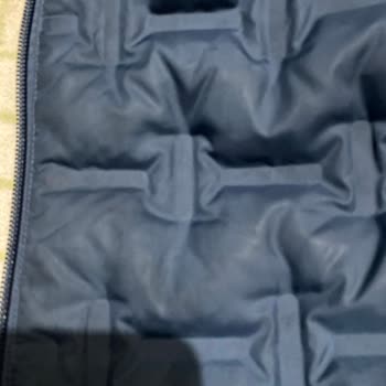 Yeni Columbia Montunda Renk Değişimi Ve Siyah Lekeler: Kalite Şikayeti