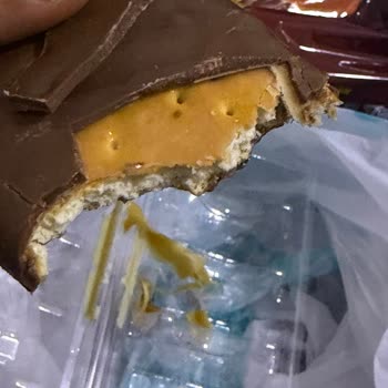 A101'den Karamelli Atıştırmalıkta Karamel Sızıntısı Ve Hijyen Endişesi