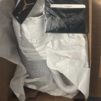 Sneaksnet'ten Eksik Ayakkabı Ve İade Talebi