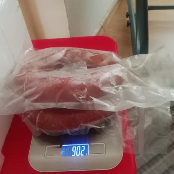 @izmrrkoko35 2.500 TL'lik Kampanya Siparişinde Eksik, Bayat Ve Hijyenik Olmayan Ürünler