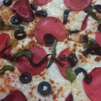 Domino's Beşyüzevler Şubesinde Yanlış Pizza Ve Eksik Malzemelerle Hayal Kırıklığı