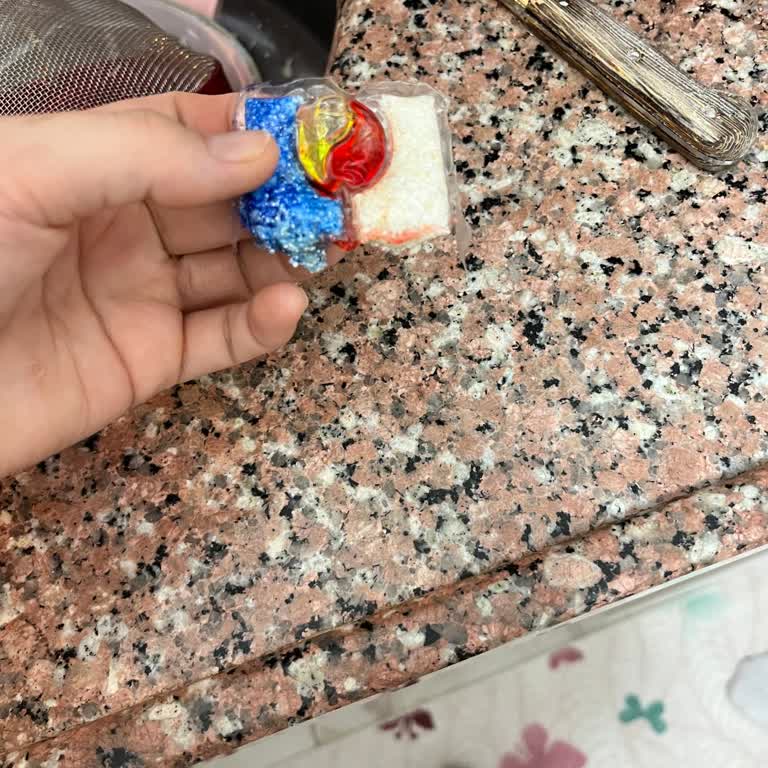 Bingo Akıllı Kapsül Pro Tabletinin Erimemesi Ve Kirli Bırakması Nedeniyle İade Talebi