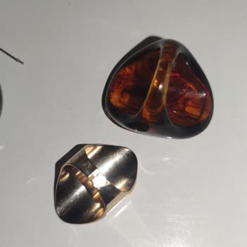 Stradivarius Küpe Ve Yüzüklerin Hepsi İlk Kullanımda En Geç İkinci Kullanımda Kırıldı Veya Dağıldı