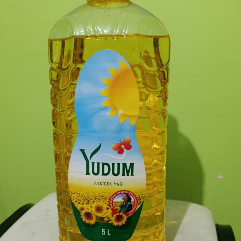 Yudum Ayçiçek Yağının Kötü Kokusu Ve Mide Rahatsızlığı