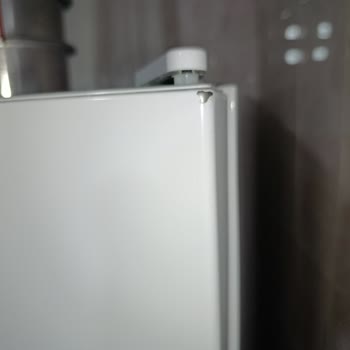 Paslanan Buzdolabı İçin Tam Değişim Talebi