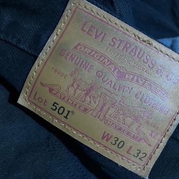 Amazon'dan Gelen Kullanılmış Levi's 501 Jean Hakkında Şikayet