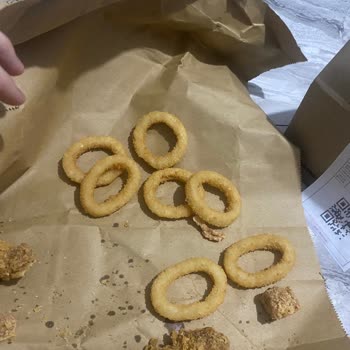 Yanlış Ve Eksik Ürünler, Soğuk Bayat Gıda Nedeniyle Ücret İadesi Talebi