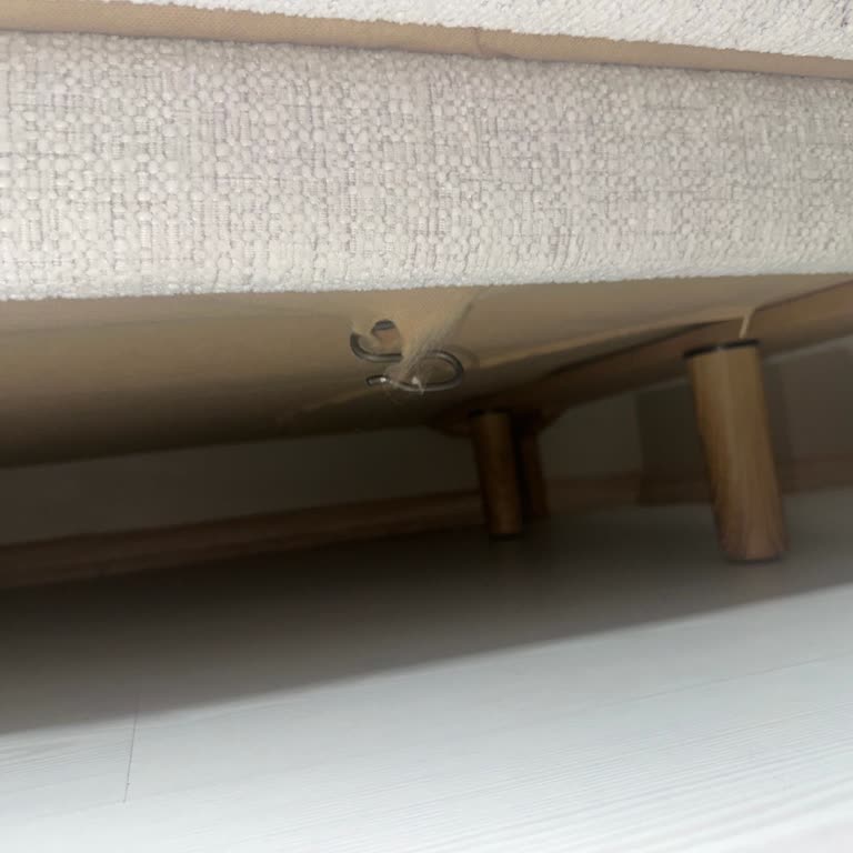 Mondi'den Ayıplı Lucas Koltuk Takımı Ve Çözüm Bekleyen Servis