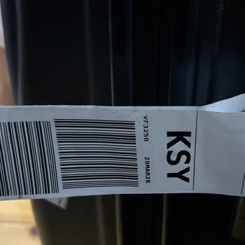 Kars Havalimanı’nda Valiz Hasarı ve Personel Davranışı Şikayeti