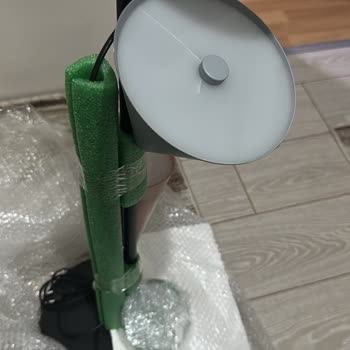 Üç Defa Kırık Gelen Lea Lambader İçin Acil Değişim Talebi