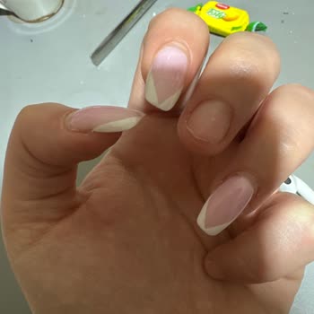 O'nail Bursa Tırnaklarımda Sürekli Kırılma ve Düşme Sorunu Yaşıyorum